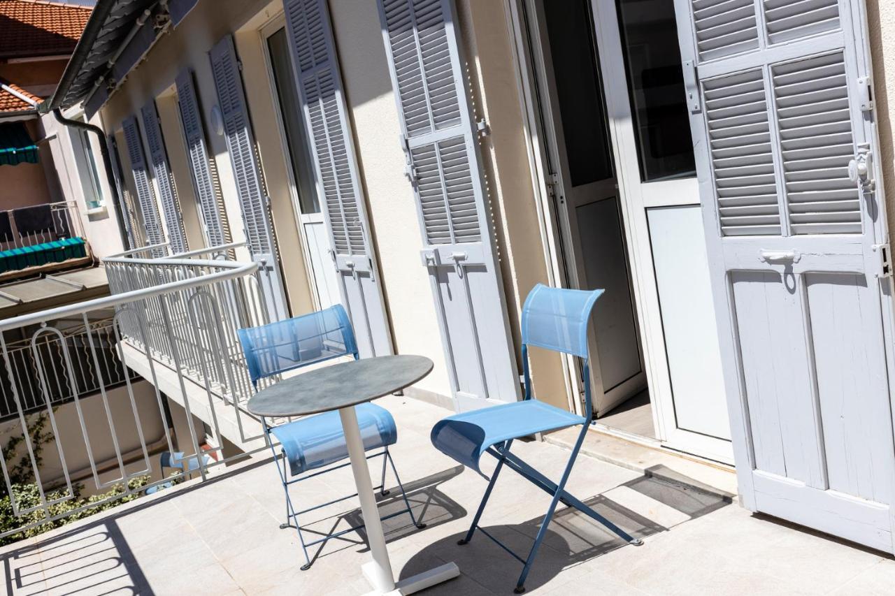 Appartements French Riviera Confidential Centre Ville Juan Les Pins Proche Des Plages المظهر الخارجي الصورة