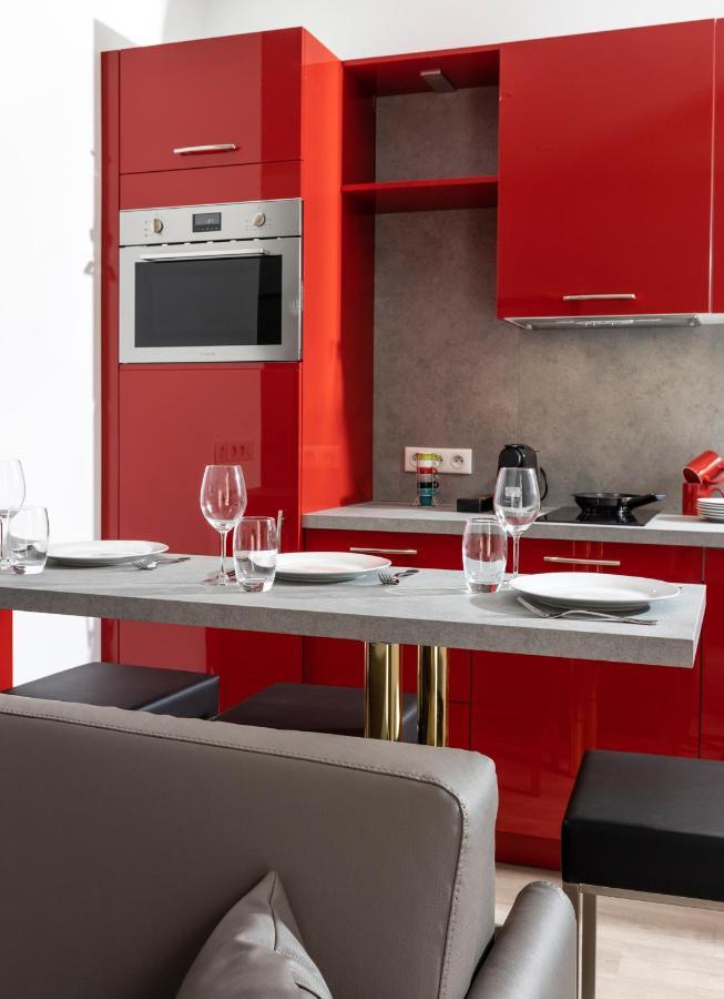 Appartements French Riviera Confidential Centre Ville Juan Les Pins Proche Des Plages المظهر الخارجي الصورة