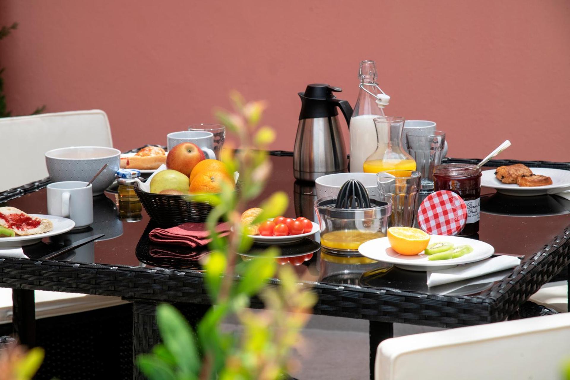 Appartements French Riviera Confidential Centre Ville Juan Les Pins Proche Des Plages المظهر الخارجي الصورة
