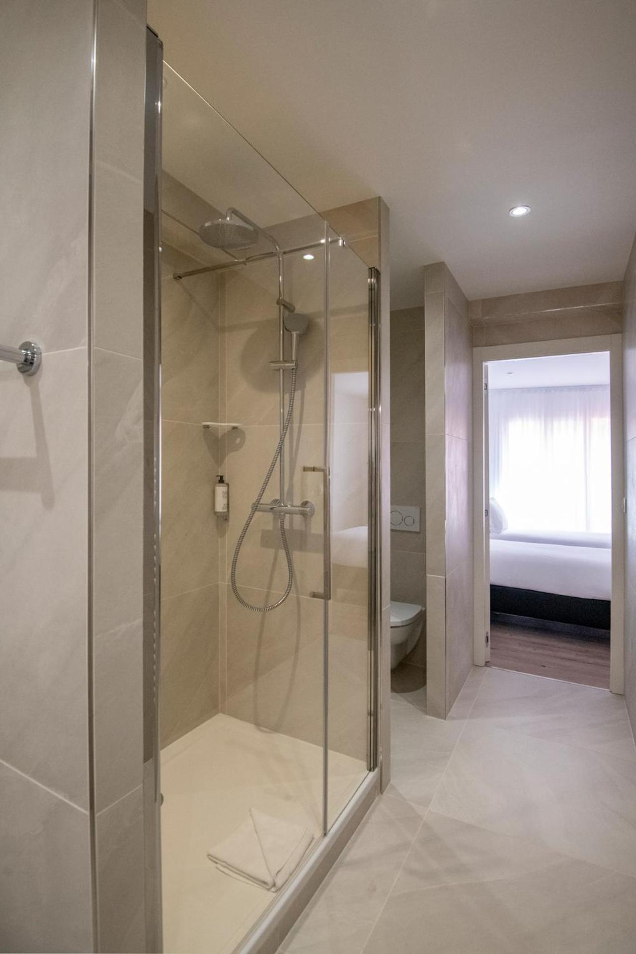 Appartements French Riviera Confidential Centre Ville Juan Les Pins Proche Des Plages الغرفة الصورة